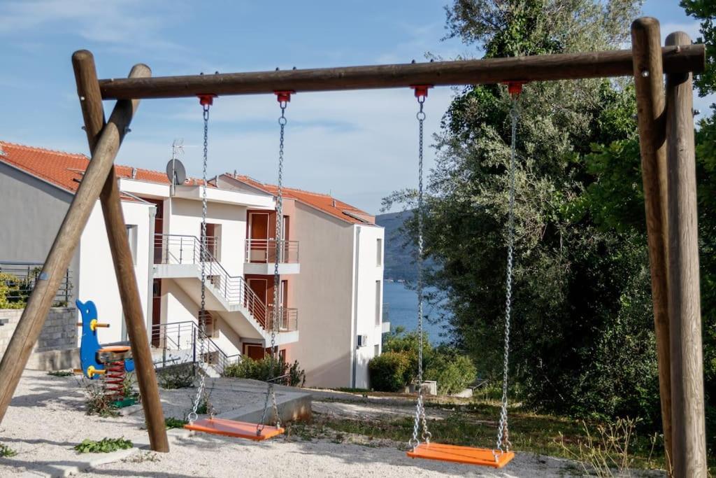 Acacia Hill Apartments Herceg Novi Exterior photo